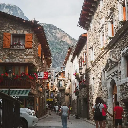Turistico Nievesol 24 - Lejlighed Benasque